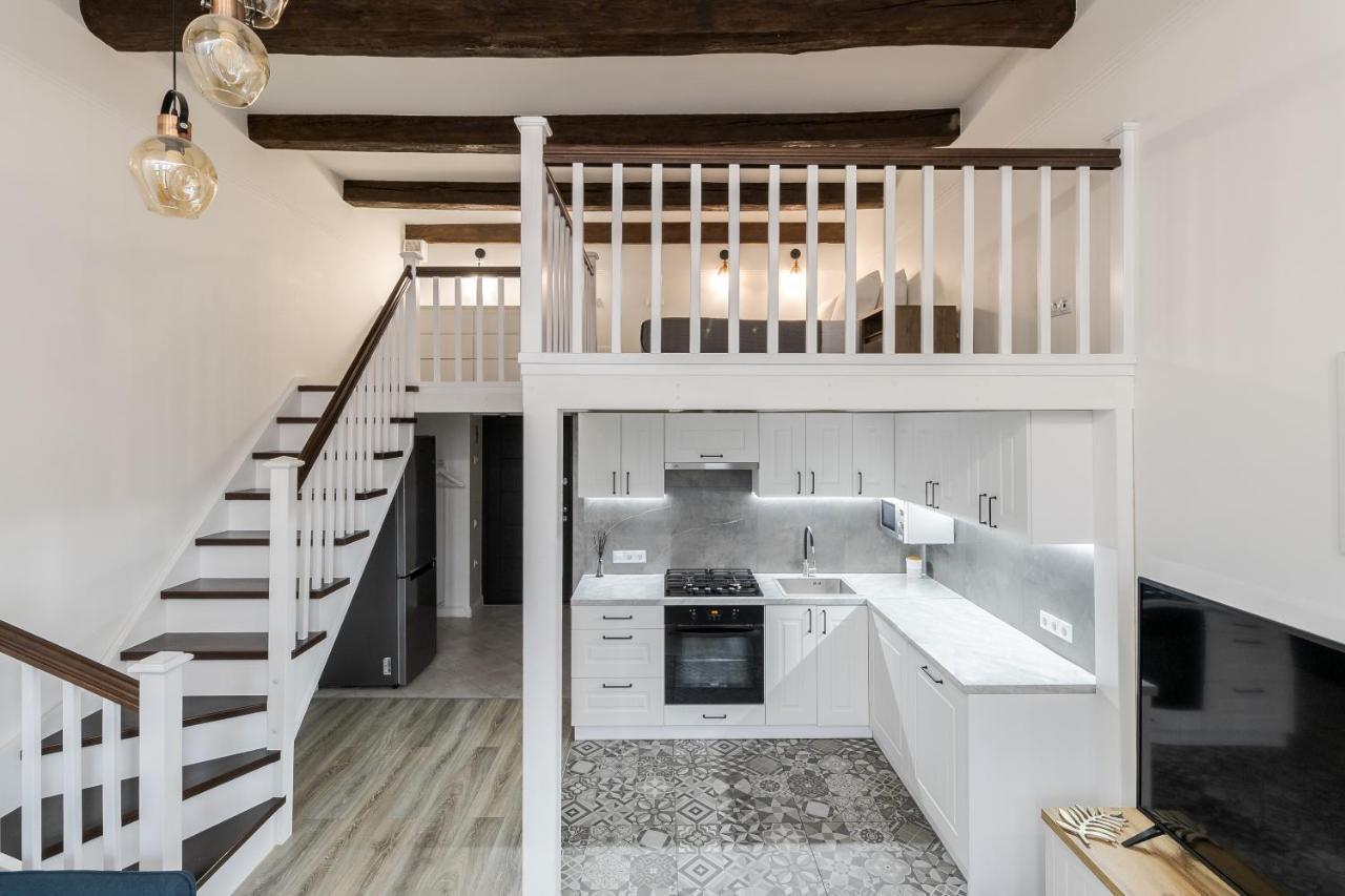 Inshiapartments On Slovatskoho Str Apartment *