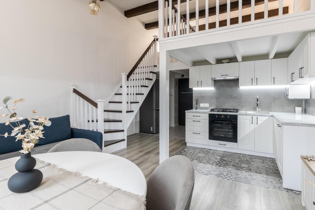 Inshiapartments On Slovatskoho Str Apartment *